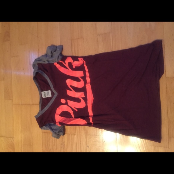 Victoria’s Secret PINK maroon T-shirt - Picture 1 of 1